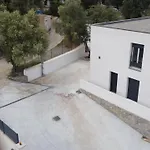 Les Jardins De Saint Pancrace Appartement *