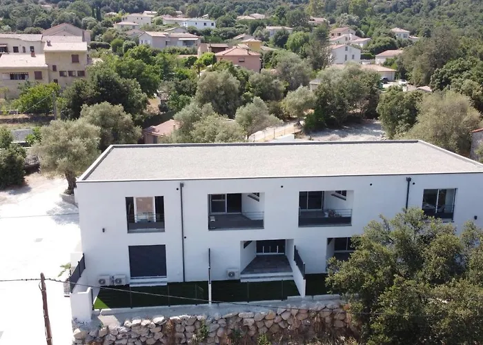 Apartament Les Jardins De Saint Pancrace Corte (Corsica)